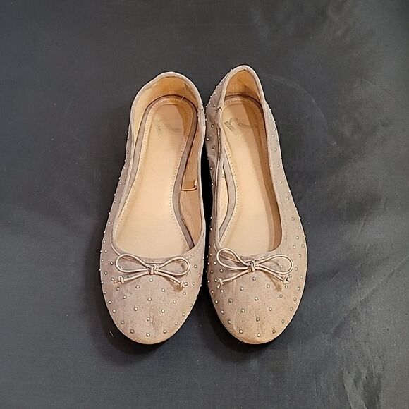 REPORT STUDDED ROUND TOE SLIP-ON WOMEN"S BALLET FLATS SHOE - Picture 2 of 14